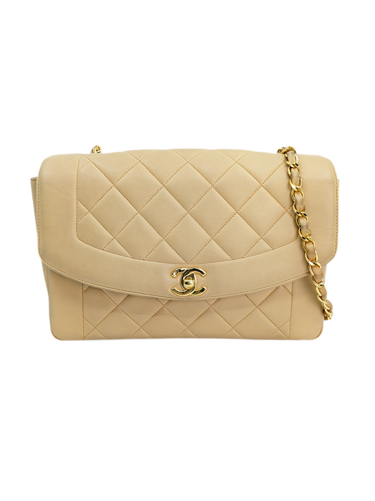 Vintage Chanel Diana Medium Beige Bag in Lambskin
