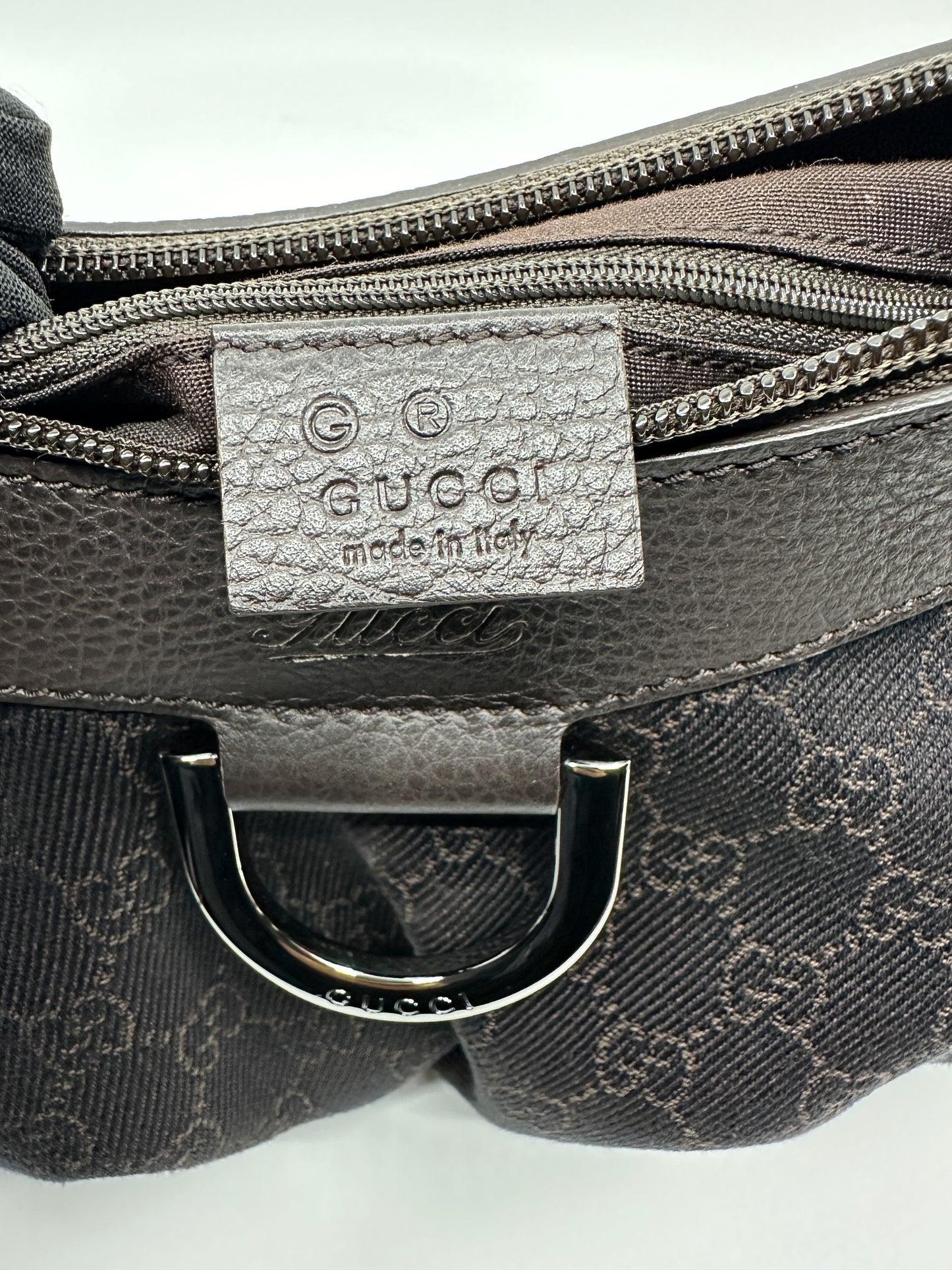 Gucci Abbey D-ring Shoulder Bag in Brown