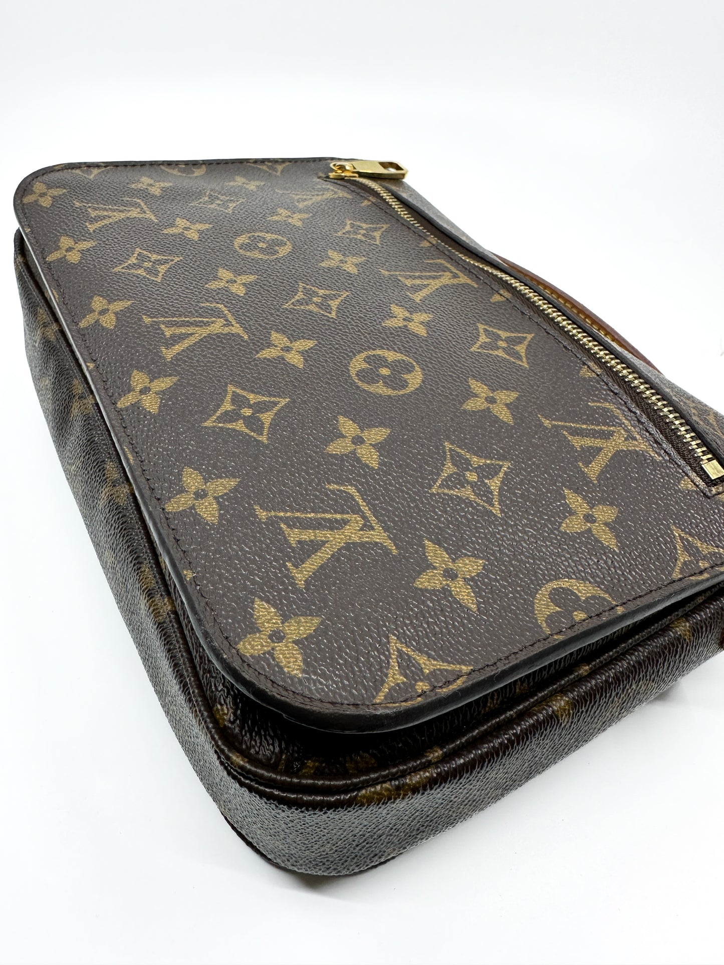 LV Pochette Metis