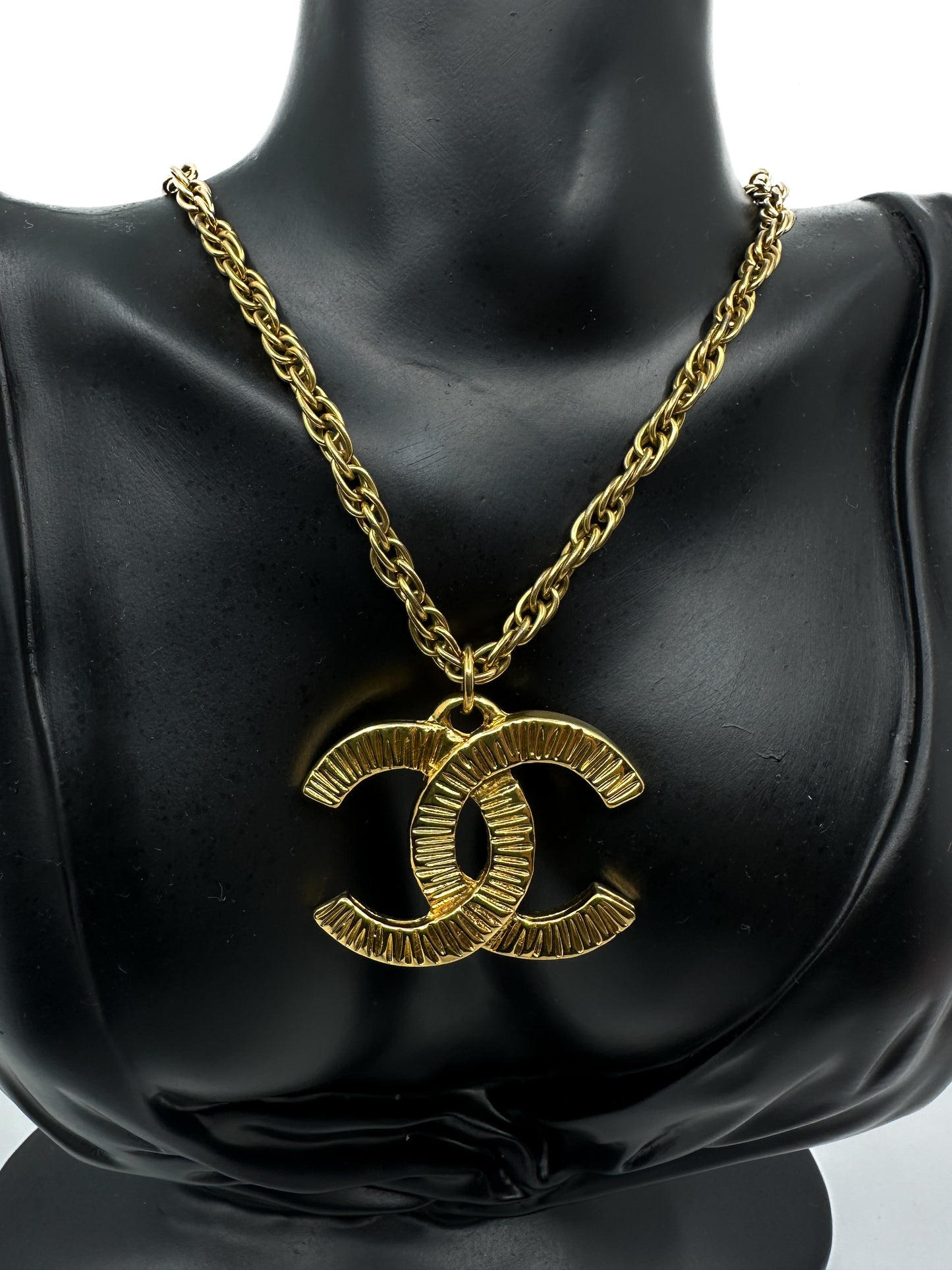 Chanel Vintage Classic Necklace Coco Mark