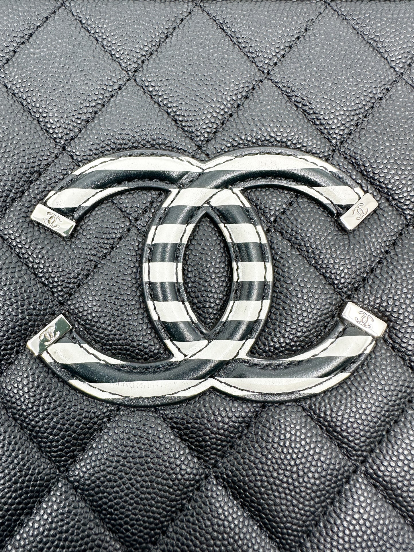 Rare Limited Chanel Filigree Vanity Case Cruise 2019