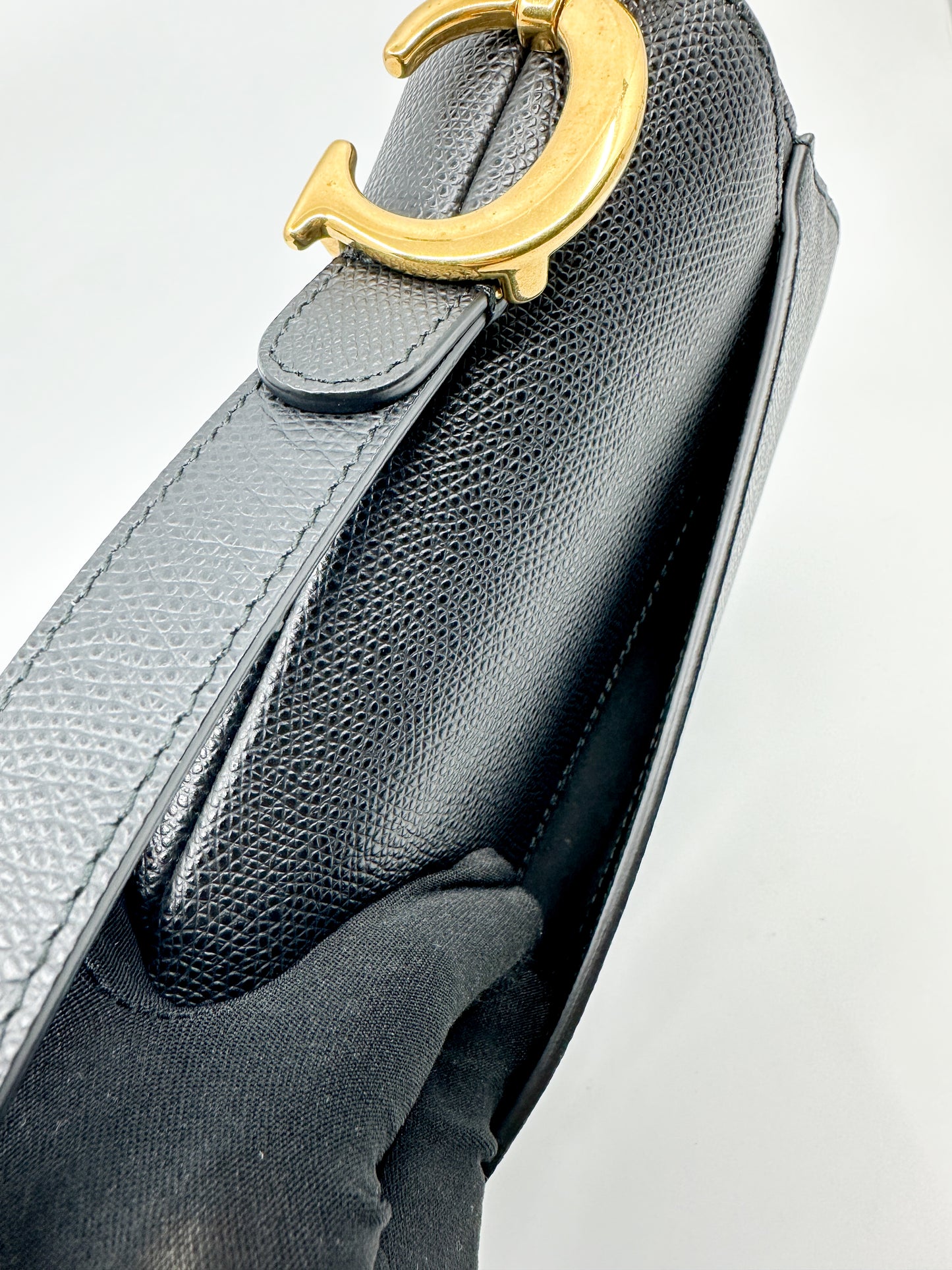 Dior Saddle in Black Grained Leather Medium Size