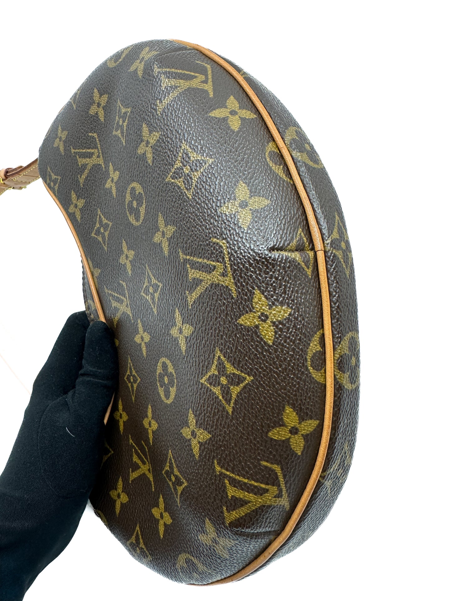 Louis Vuitton Vintage Croissant SP0013