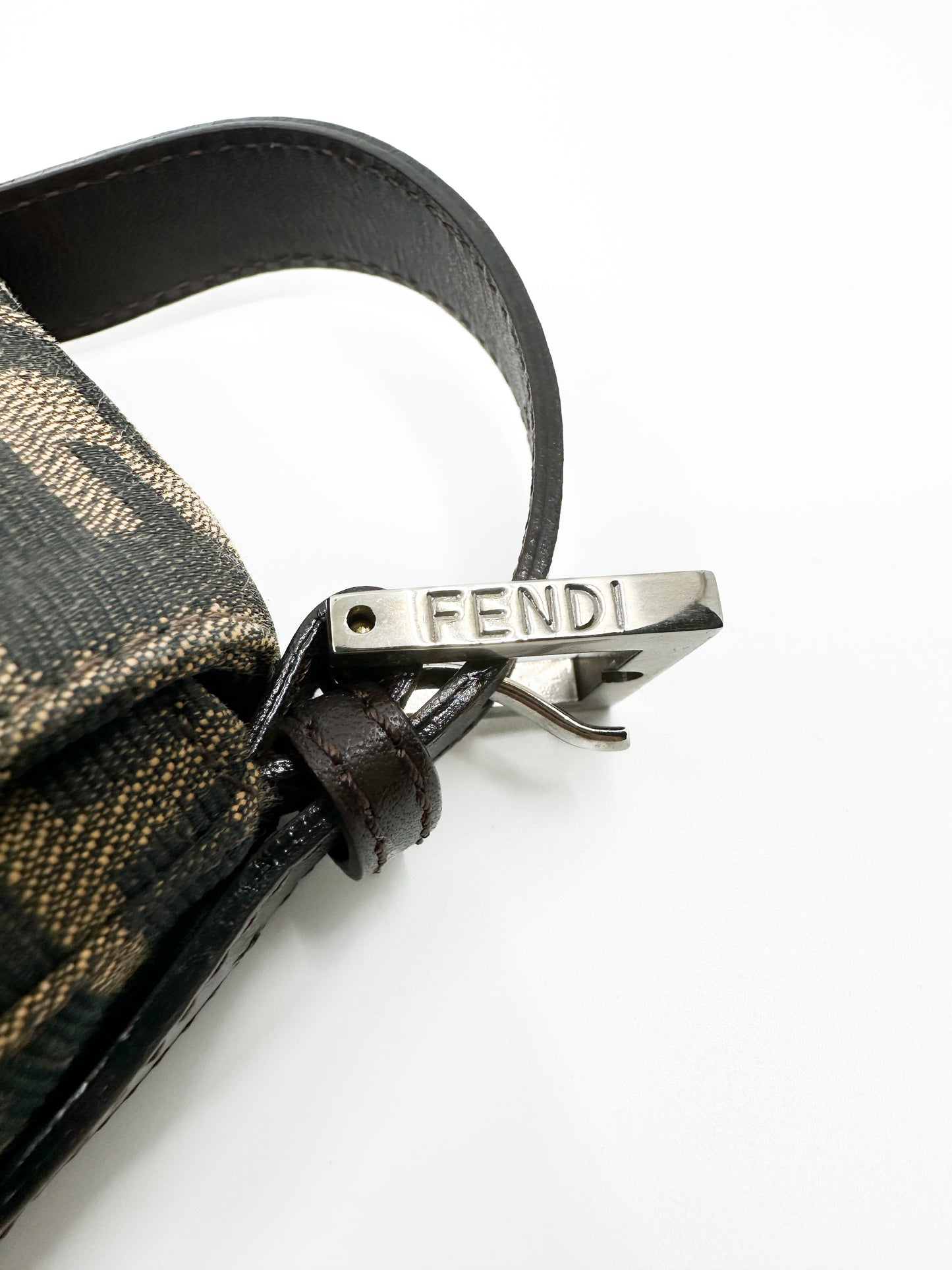 Vintage Fendi Baguette in Brown Zucca