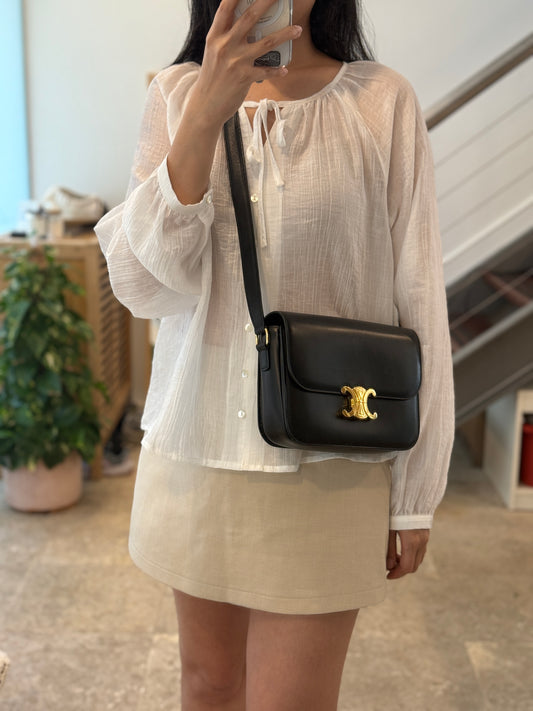 Classique Celine Triomphe Bag in Black Shiny Calfskin Medium