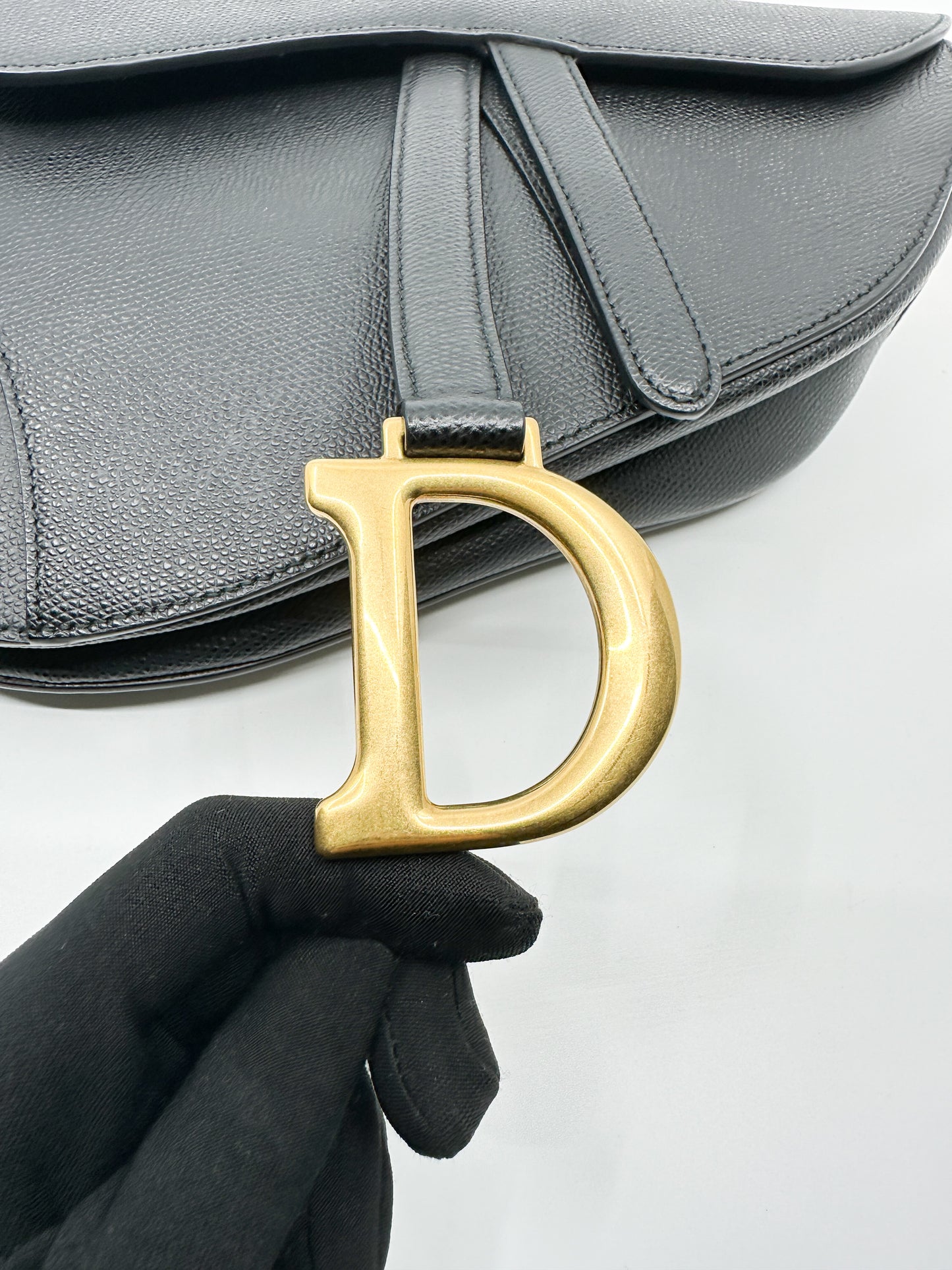 Dior Saddle in Black Grained Leather Medium Size