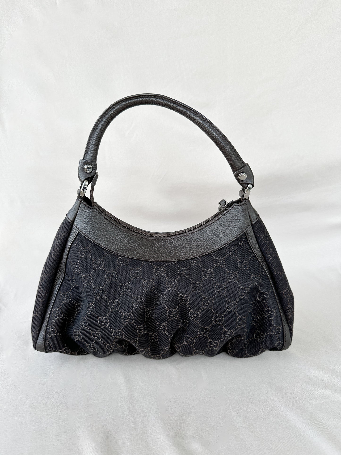 Gucci Abbey D-ring Shoulder Bag in Brown