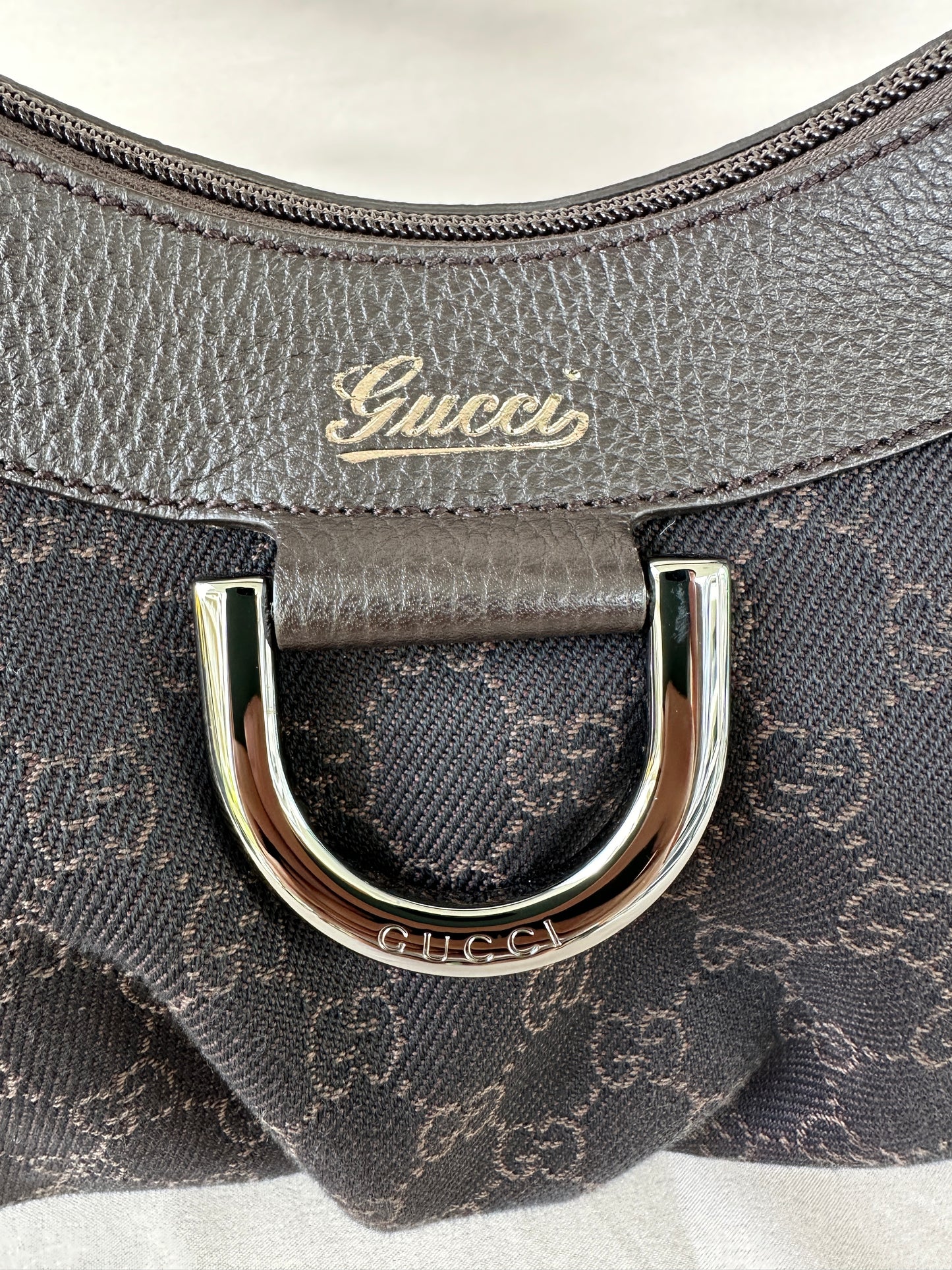 Gucci Abbey D-ring Shoulder Bag in Brown