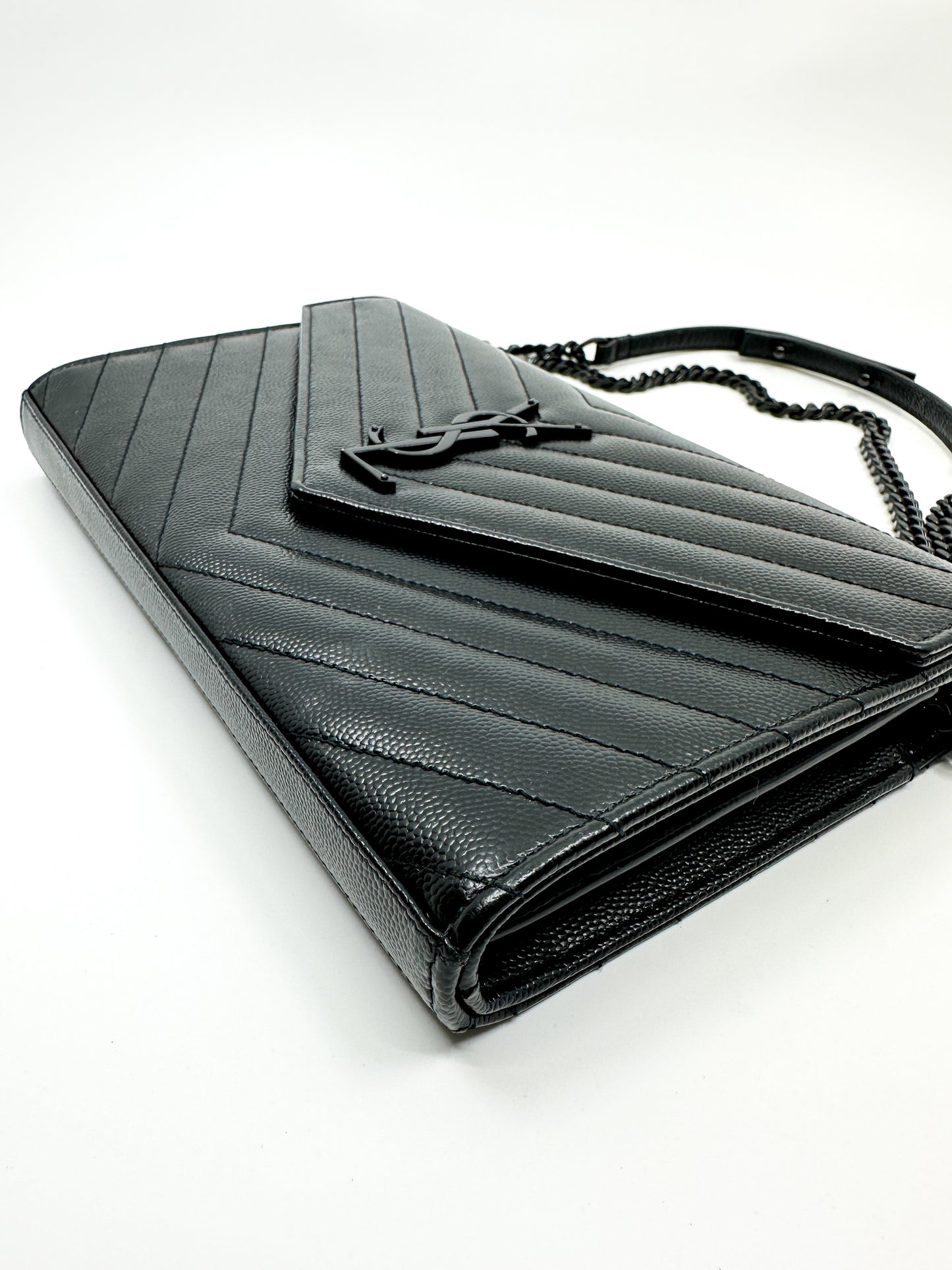 Saint Laurent Classic Cassandre Chain Wallet So Black