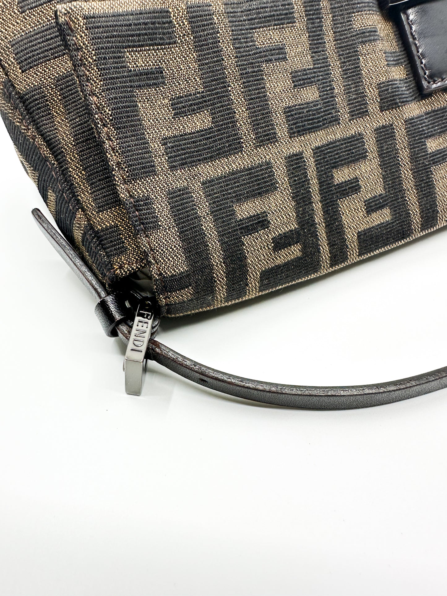 Fendi Baguette in Brown Zucca