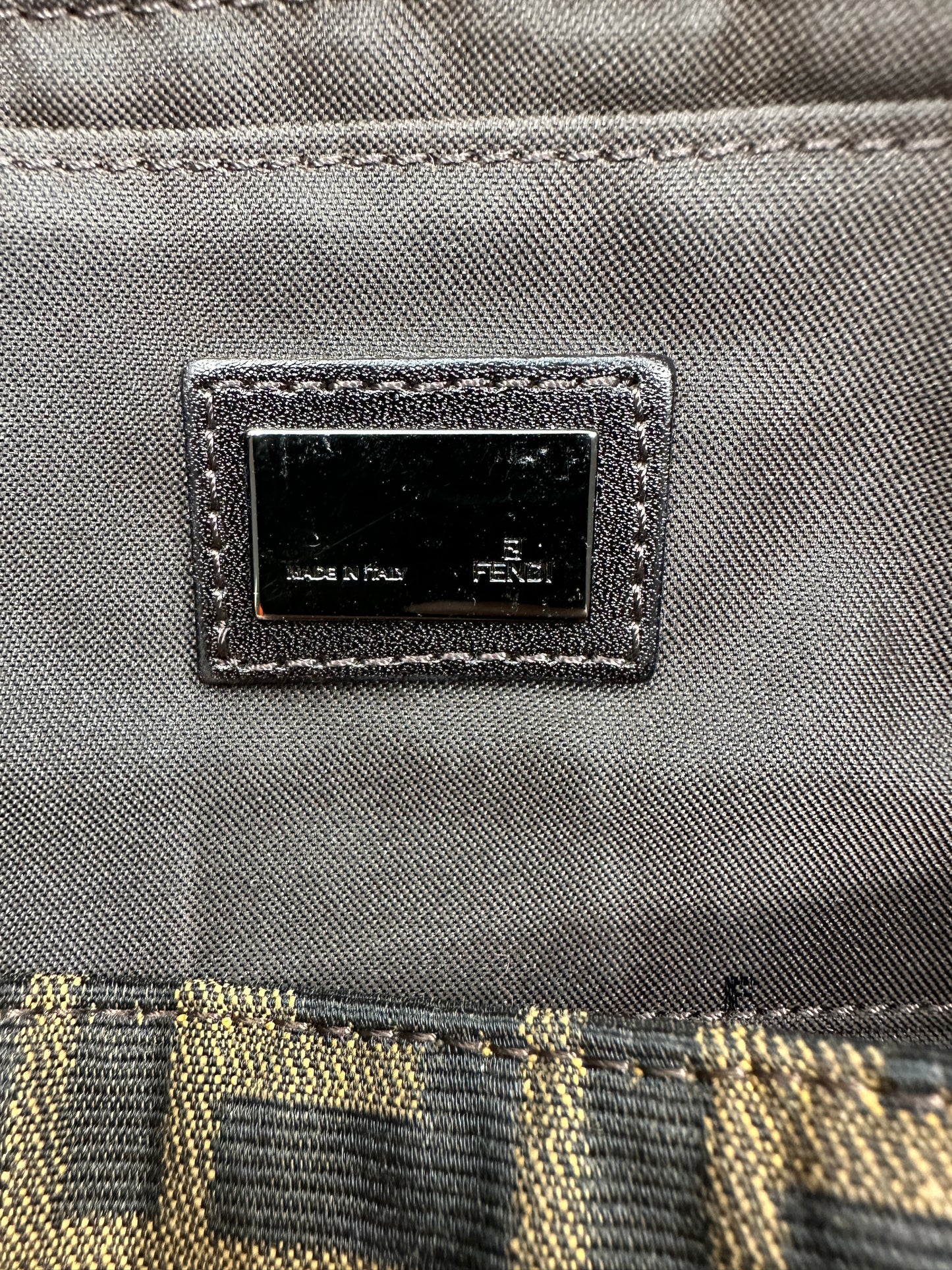 Fendi Baguette in Brown Zucca