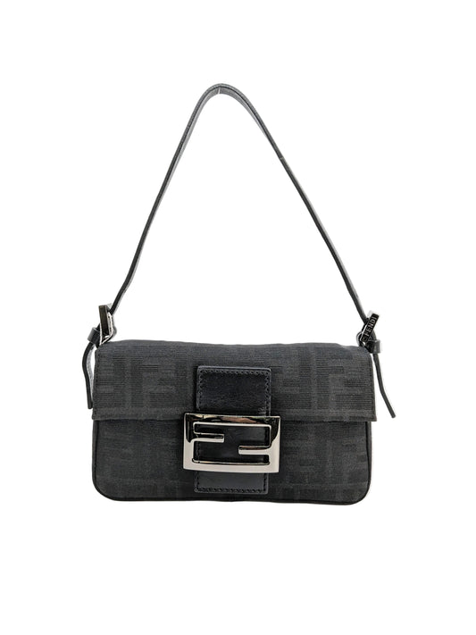 Vintage Fendi Baguette in Black Zucca