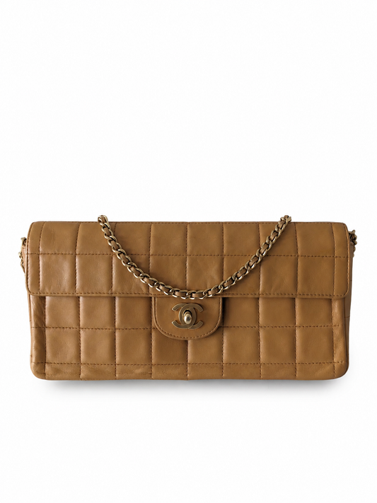 Vintage Chanel Chocolate Bar Lambskin Dark Beige Shoulder Bag Gold Hardware