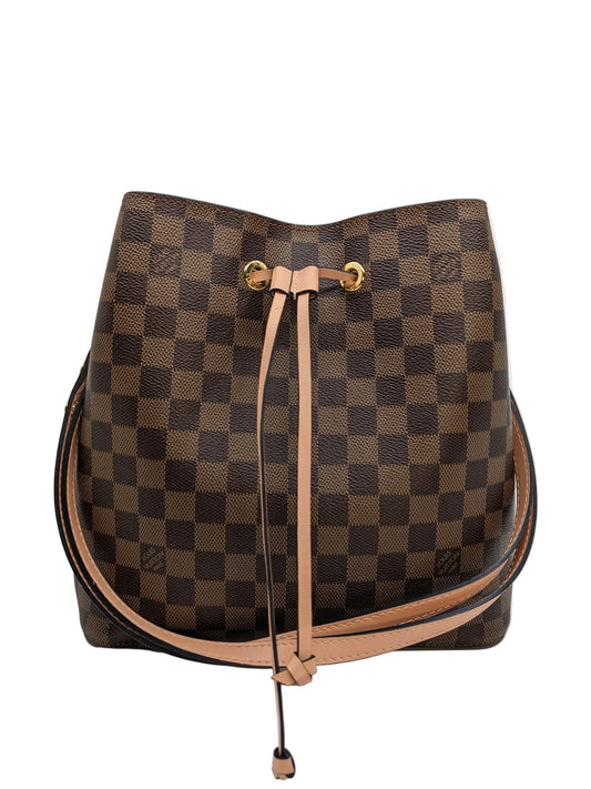 Louise Vuitton NeoNoe MM